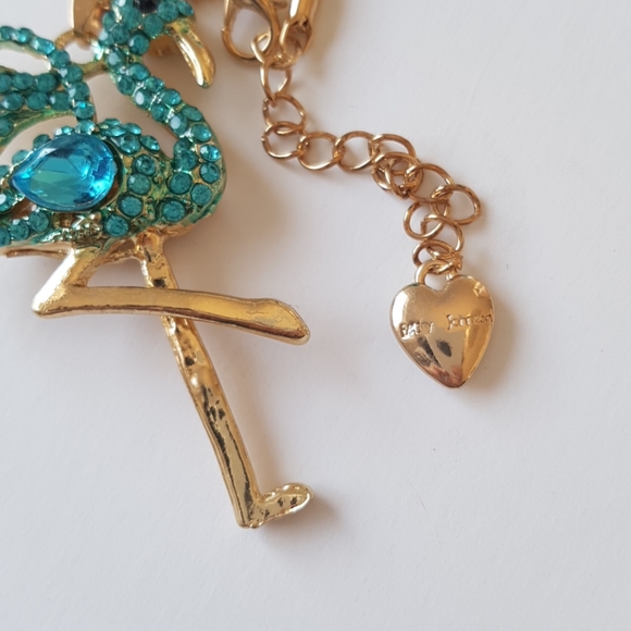 Betsey Johnson Style Necklace Flamingo Crystal Pendant Chain - Picture 4 of 4
